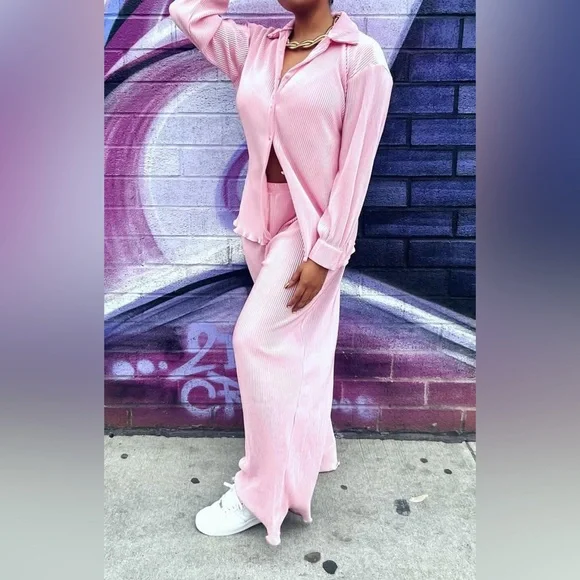 Pink Ribbed Two-Piece Lounge Set - Picture 2 of 2